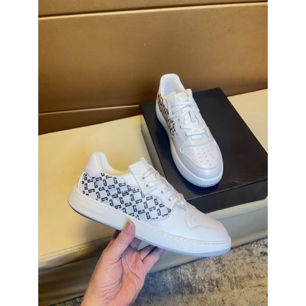 カッコ良い☆GIVENCHYジバンシースニーカーコピー2026トレントファッション性抜群