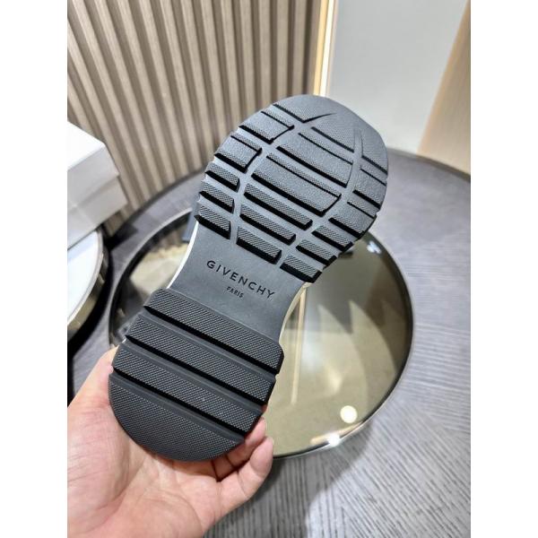 快適さ♥ジバンシースニーカースーパーコピー2026流行GIVENCHY新作人気色