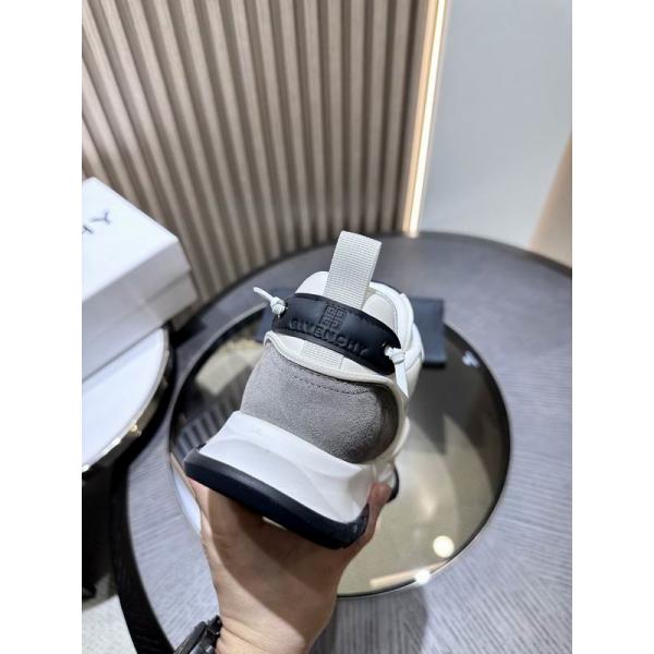 快適さ♥ジバンシースニーカースーパーコピー2026流行GIVENCHY新作人気色