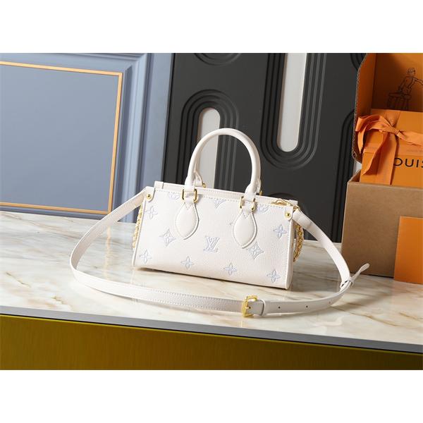 LOUIS VUITTON ルイヴィトン コピー 注目 2026新作 上質レザー チェーン映え 2WAY バッグ