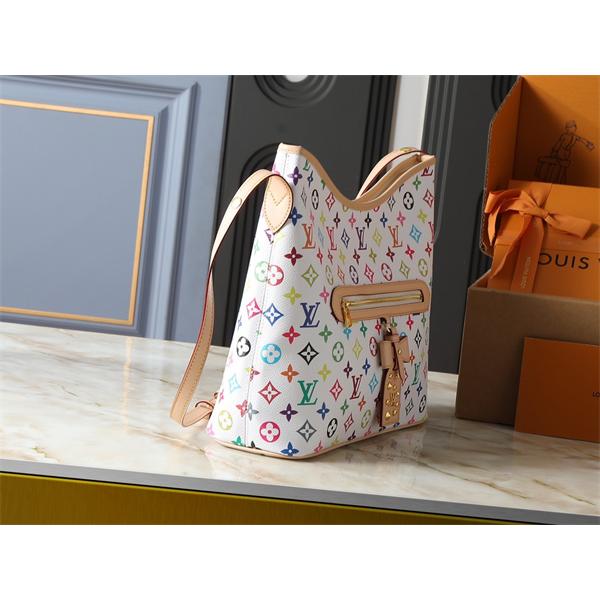 プレミアム品質 上質素材 2026新作コーデ LOUIS VUITTON ルイヴィトン コピー バッグ