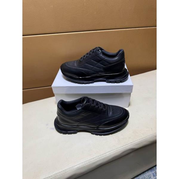 インパクト GIVENCHY ジバンシー コピー 2026新作 高完成度 ストリート スニーカー