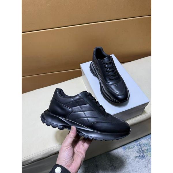 インパクト GIVENCHY ジバンシー コピー 2026新作 高完成度 ストリート スニーカー