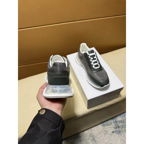 人気♥GIVENCHYジバンシーシューズスーパーコピー2026流行リラックス感