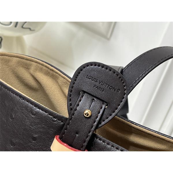 セット主役 2026新作 高級感 エンボス LOUIS VUITTON ルイヴィトン コピー ショルダーバッグ