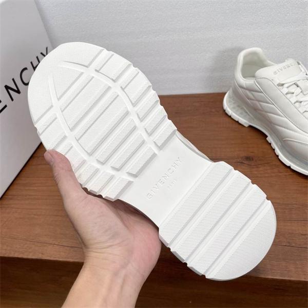 2026トレント♥GIVENCHYジバンシー靴スーパーコピー本格的なランニングシューズ