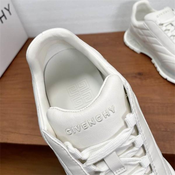 2026トレント♥GIVENCHYジバンシー靴スーパーコピー本格的なランニングシューズ