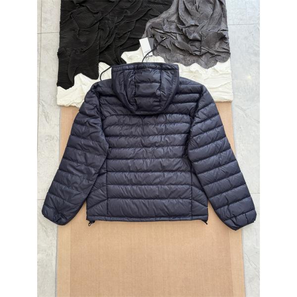 Polo Ralph Lauren  ポロ ラルフローレン コピー 大ヒット  軽量 防寒 トレンド フーデッドダウン