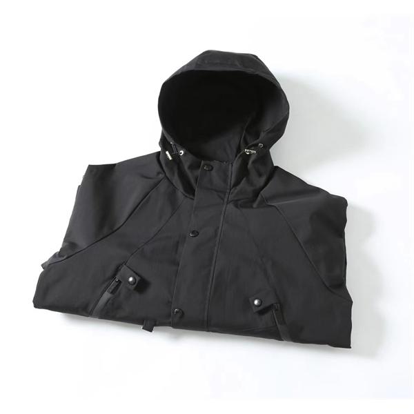 PRADA プラダ コピー 存在感抜群 実用性重視 ユーティリティ ジャケット