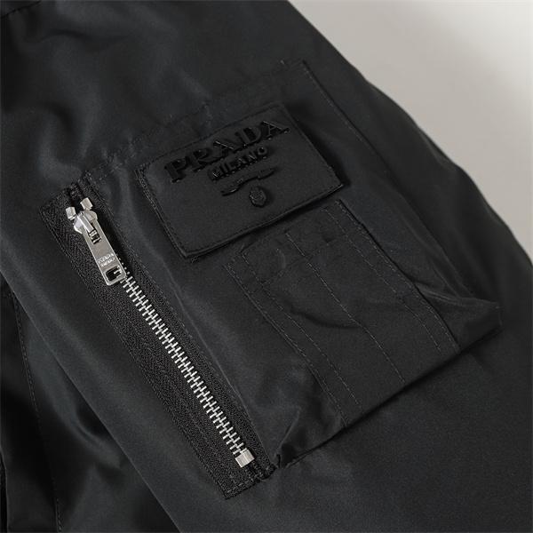 PRADA プラダ コピー 注目度MAX 2026冬 ボリューム感 洗練 ダウンジャケット