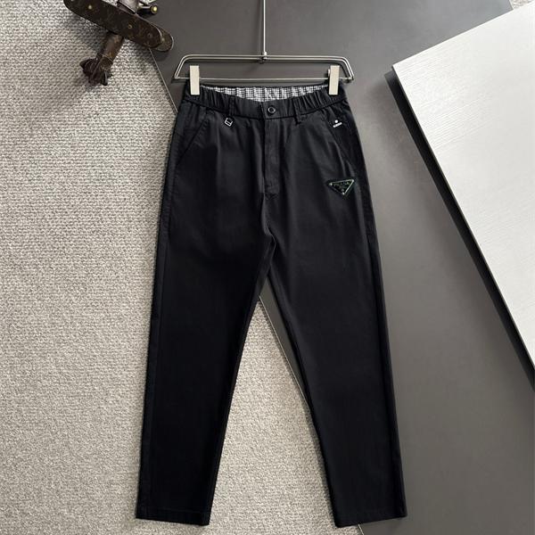 PRADA プラダ コピー 話題集中 美脚効果 ストレッチ 上質 パンツ 2026新作