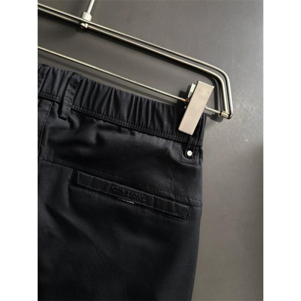 PRADA プラダ コピー 話題集中 美脚効果 ストレッチ 上質 パンツ 2026新作