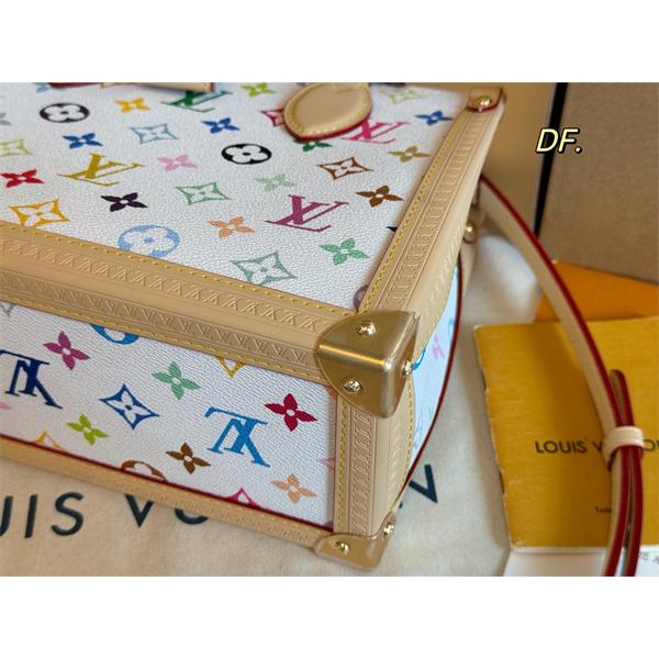 LV onthego人気販売　ルイヴィトン トートバッグコピーショルダー付きモノグラム ファッション性の高い_(日本最大級)