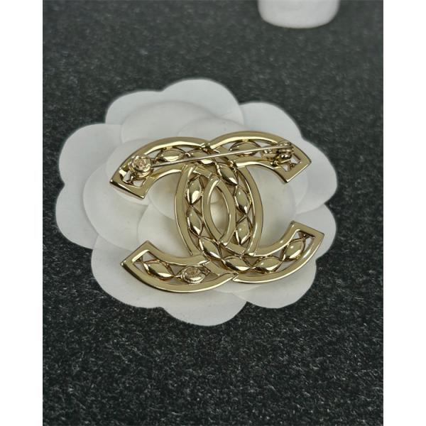 春夏ファショントレンドアイテム 2026SSシャネル  ブローチコピー 激安(日本最大級)