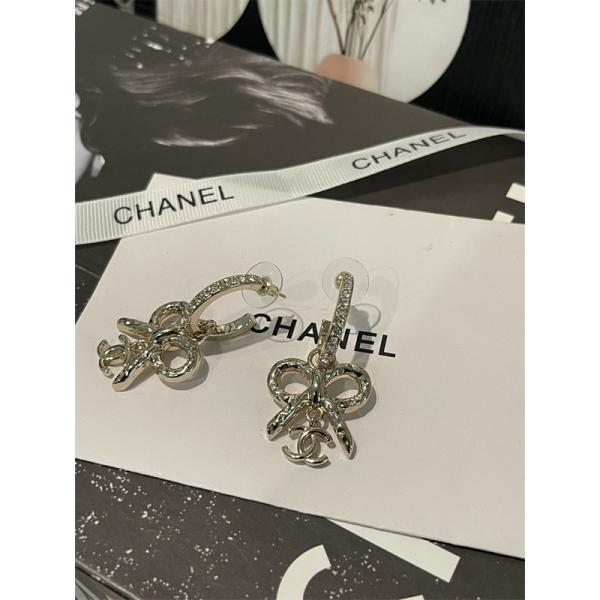 秋のおしゃれをもっと楽しめる シャネルピアスコピー 激安(日本最大級)