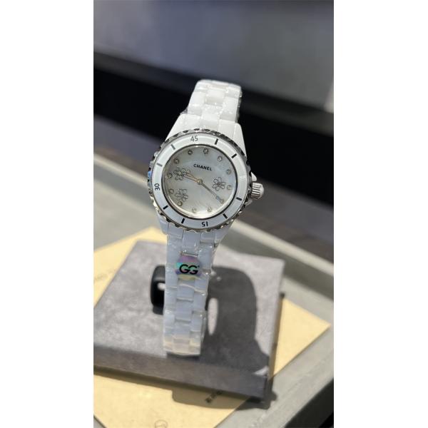 CHANEL•J12シャネル時計コピー33㎜クォーツ式2026人気度高めの新作 女性用腕時計 激安(日本最大級)