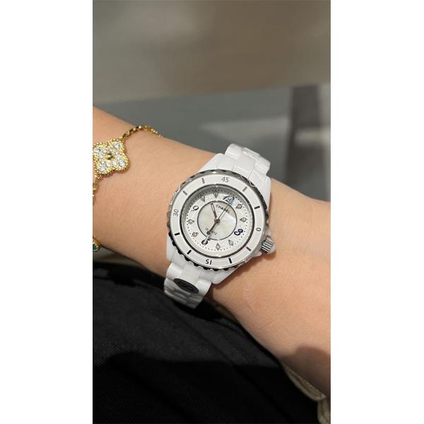 CHANEL•J12シャネル時計コピー33㎜クォーツ式2026人気度高めの新作 女性用腕時計 激安(日本最大級)