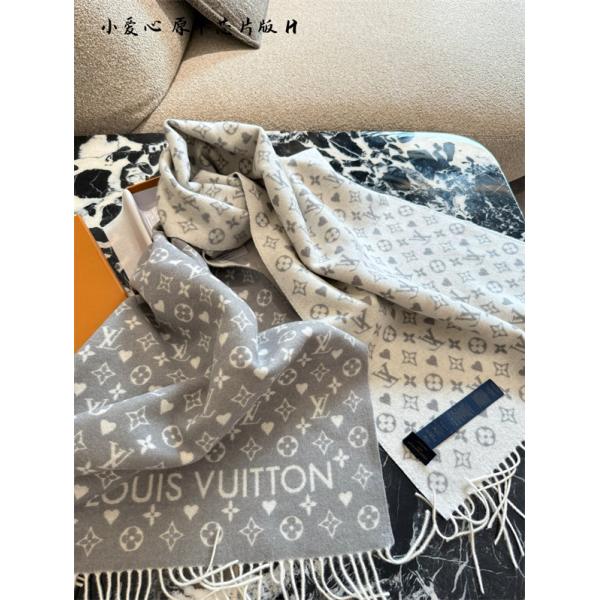 ランキング入賞の人気商品 ルイ ヴィトン LOUIS VUITTON ロングマフラー コピー 激安(日本最大級) 50*180cm