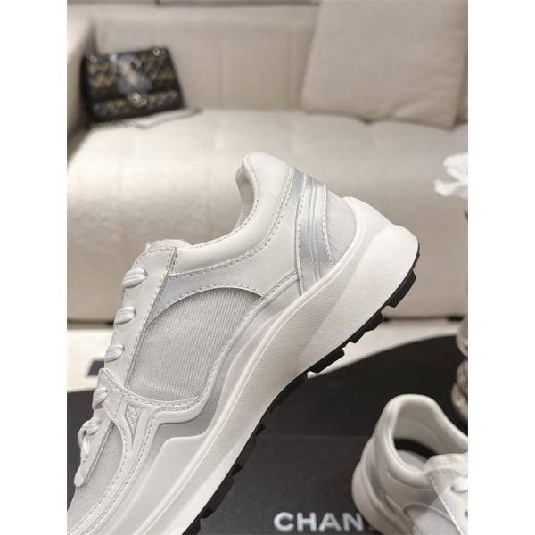 ナチュラルコーデに使いやすい  お洒落 シャネルランニングシューズ コピー 激安(日本最大級)
