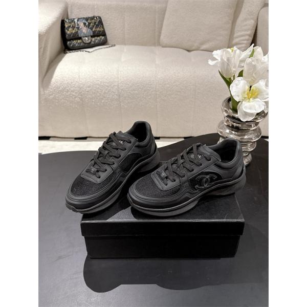 New Arrival☆☆ランニングシューズ この秋で旬のスタイルを楽しむ  シャネル靴コピー 激安(日本最大級)