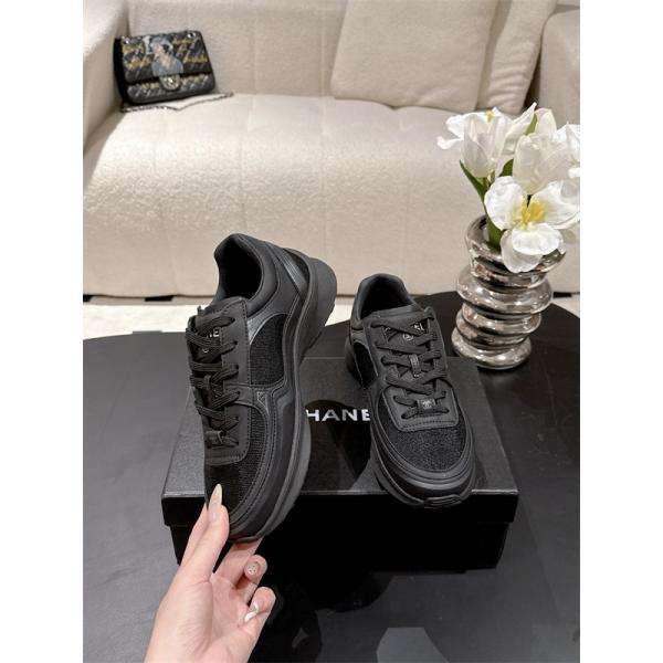 New Arrival☆☆ランニングシューズ この秋で旬のスタイルを楽しむ  シャネル靴コピー 激安(日本最大級)