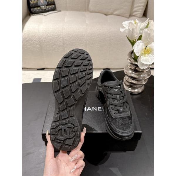 New Arrival☆☆ランニングシューズ この秋で旬のスタイルを楽しむ  シャネル靴コピー 激安(日本最大級)