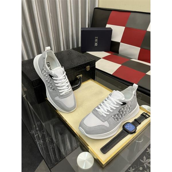 2026秋冬におすすめ着こなし  ディオール スニーカーコピーDIOR  激安(日本最大級)