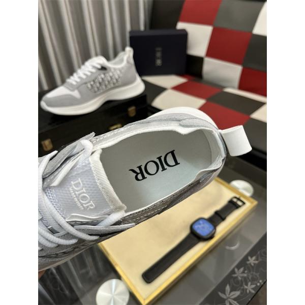 2026秋冬におすすめ着こなし  ディオール スニーカーコピーDIOR  激安(日本最大級)