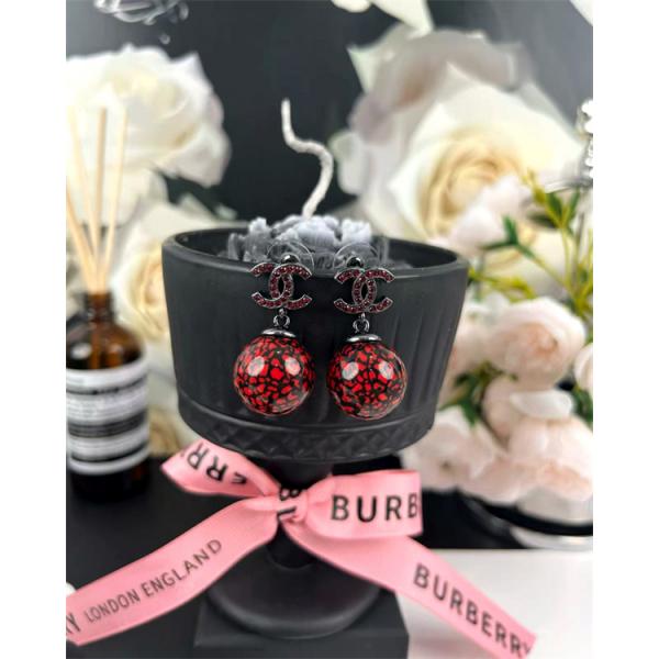 秋冬おしゃれをより楽しませる  シャネルピアス コピー 激安(日本最大級)