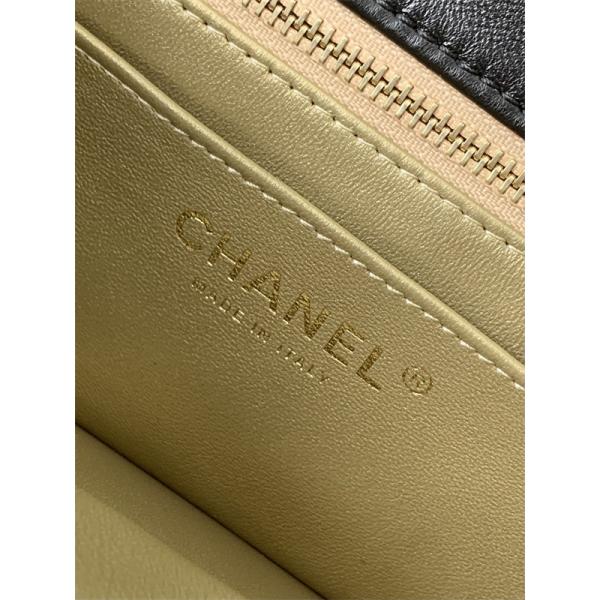 2026新作 シャネル  ショルダーバッグ コピー25b個性的なデザイン_激安(日本最大級)