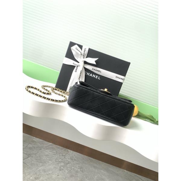 2026新作 シャネル  ショルダーバッグ コピー25b個性的なデザイン_激安(日本最大級)