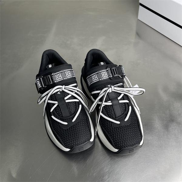 春夏大活躍人気アイテム 2026SSコレクションに新着 ジバンシースニーカーコピー GIVENCHY カジュアルシューズ