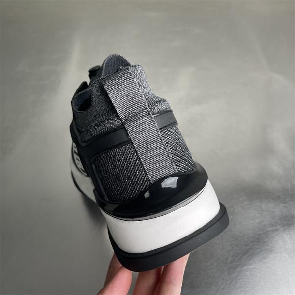 季節感もプラス2026新作 人気アイテムも同時にチェック ジバンシー スニーカーコピーGIVENCHY激安(日本最大級)