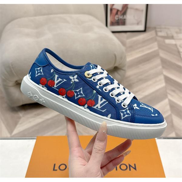ランキング入賞の人気商品今季気になる! ルイヴィトンスニーカーコピー LOUIS VUITTON激安(日本最大級)