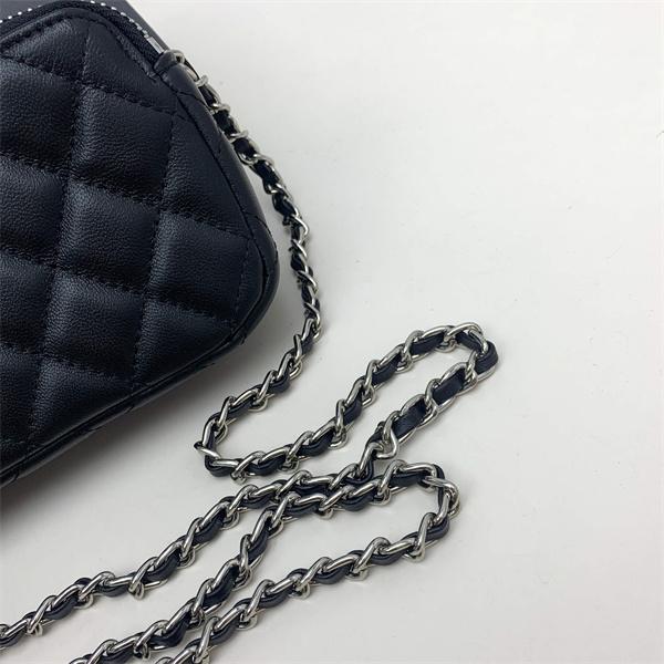 高級感溢れる　レザー上質上品なシャネルショルダーバッグ コピー 激安(日本最大級)