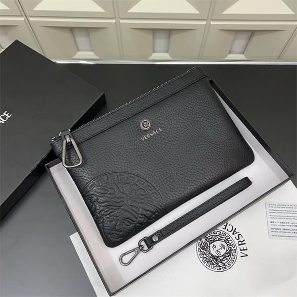 大歓迎 ヴェルサーチ 手持ちバッグコピーVERSACE ポーチ 2026夏 数量限定 激安(日本最大級)