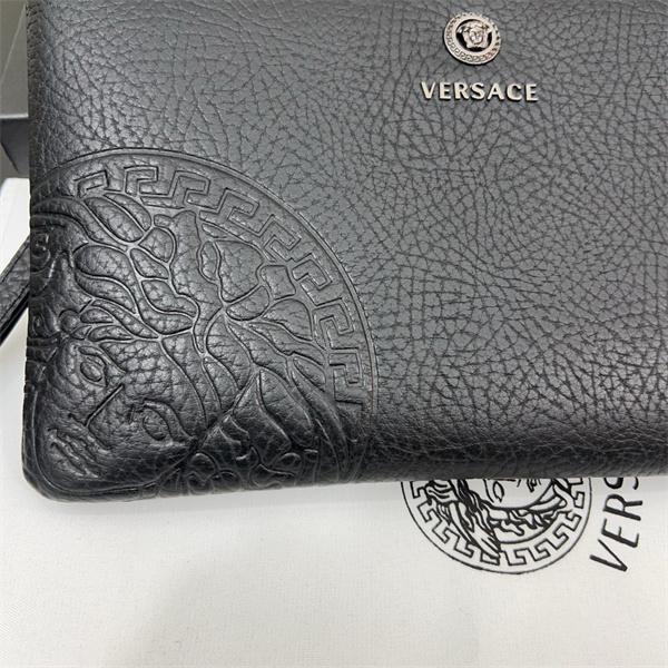 大歓迎 ヴェルサーチ 手持ちバッグコピーVERSACE ポーチ 2026夏 数量限定 激安(日本最大級)