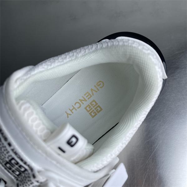 ジバンシー  スニーカー コピーラフさとおしゃれを両立 GIVENCHY 春夏トレンドの取り入れる激安(日本最大級)