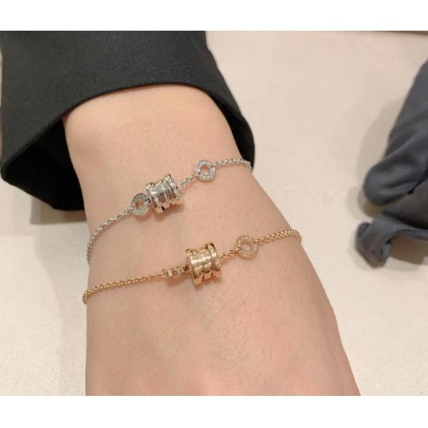 ブルガリブレスレットコピー BVLGARI 2026春夏新作 プレゼントに最適 今買い◎得 激安(日本最大級)