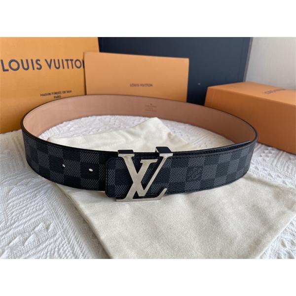 2026セール秋冬人気 LOUIS VUITTON 大胆なスリット上品 ルイ ヴィトンベルトコピー 激安(日本最大級)