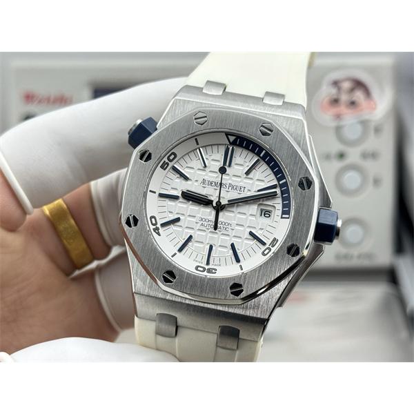 強い魅力を感じる一枚 2026 男性用 AUDEMARS PIGUET オーデマ ピゲ 腕時計コピー 激安(日本最大級)42mmX14.1mm