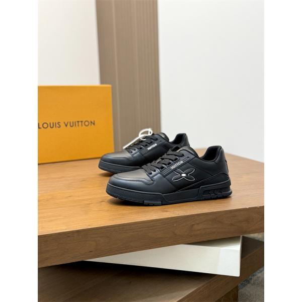 2026人気カラー  LOUIS VUITTON ルイ ヴィトン カジュアルシューズ  コピー 激安(日本最大級)