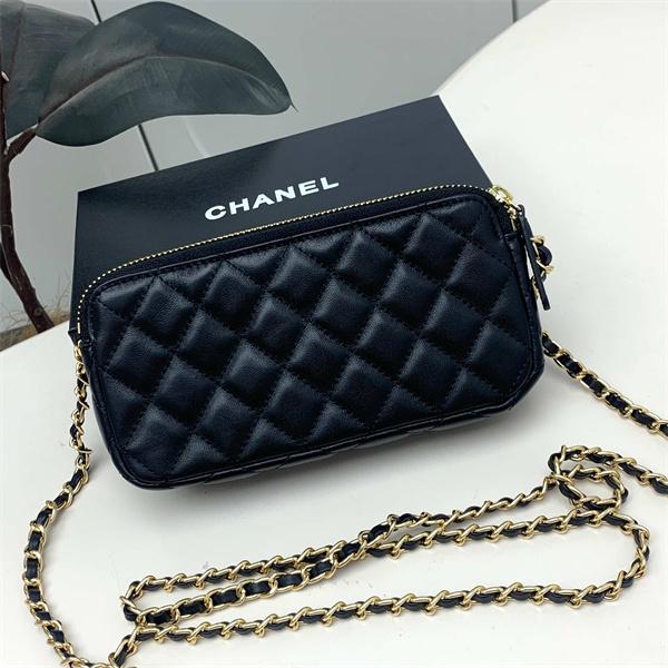 大活躍に　上品でいて抜け感のある シャネルショルダーバッグコピー 激安(日本最大級)