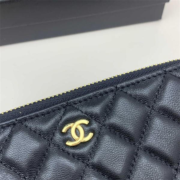 大活躍に　上品でいて抜け感のある シャネルショルダーバッグコピー 激安(日本最大級)