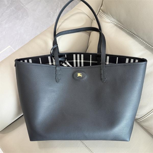 バーバリートートバッグコピー BURBERRY2026年秋冬...