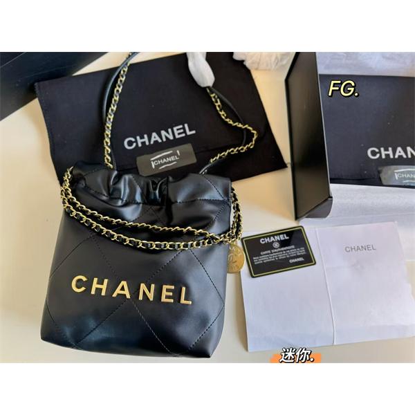 CHANEL 22 bag ミニサイズ大特価品  激安セール ミニバッグ 数量限定シャネルショルダーコピー 激安(日本最大級)