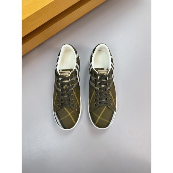 2026人気バーバリー スニーカーコピーBURBERRY カジュアルシューズ 脱ぎ履きしやすい激安通販 専門店