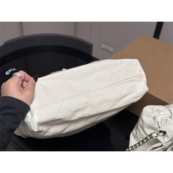 CHANEL 22普段使いもオフィスもOK 2026おしゃれシャネルショルダーバッグ_ コピー 激安(日本最大級)