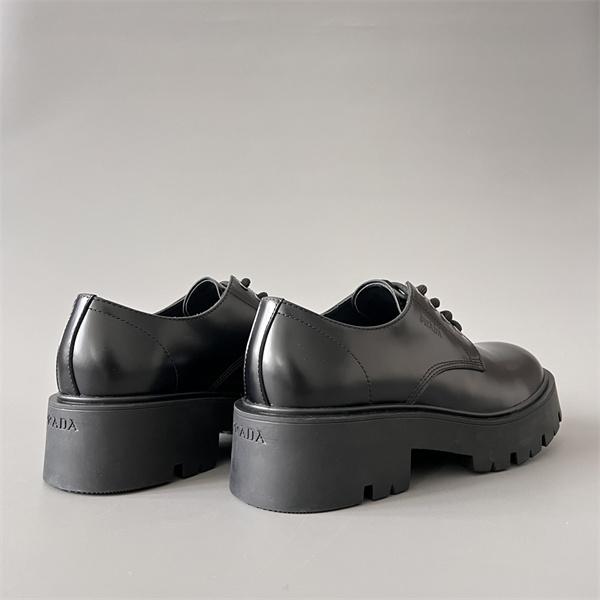 PRADA 人気No1 【2026春夏】最新コレクション  プラダブーツ スーパーコピーブランド激安通販 高さ6㎝