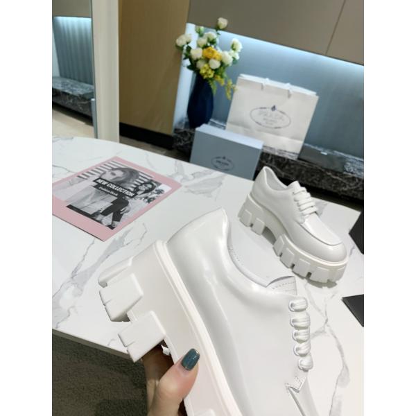 美品！2026春夏 PRADA プラダ ブーツスーパーコピーブランド激安通販 専門店